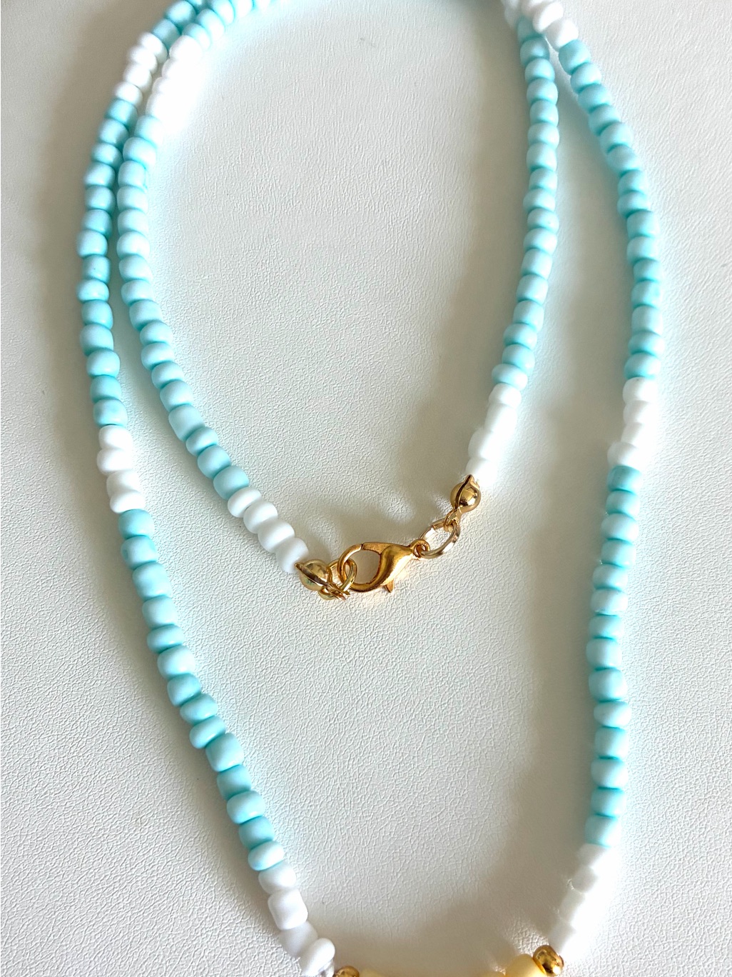 Turquoise & White Beaded Necklace With Gold Clasp